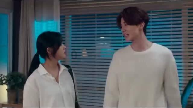 她曾一首歌唱哭所有人,离婚后与前夫对簿公堂,如今生活平淡幸福